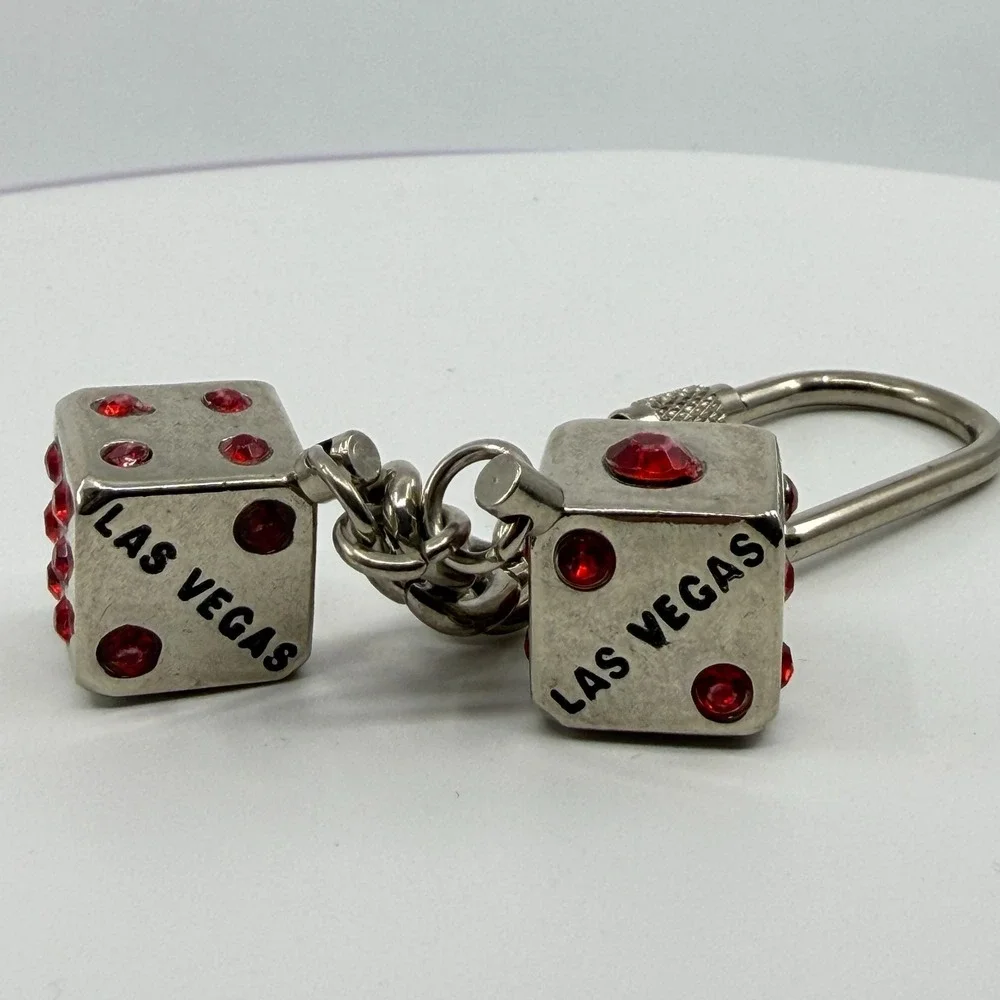 Las Vegas Red Rhinestone Dice Keychain Silver Tone Casino Gambling Souvenir